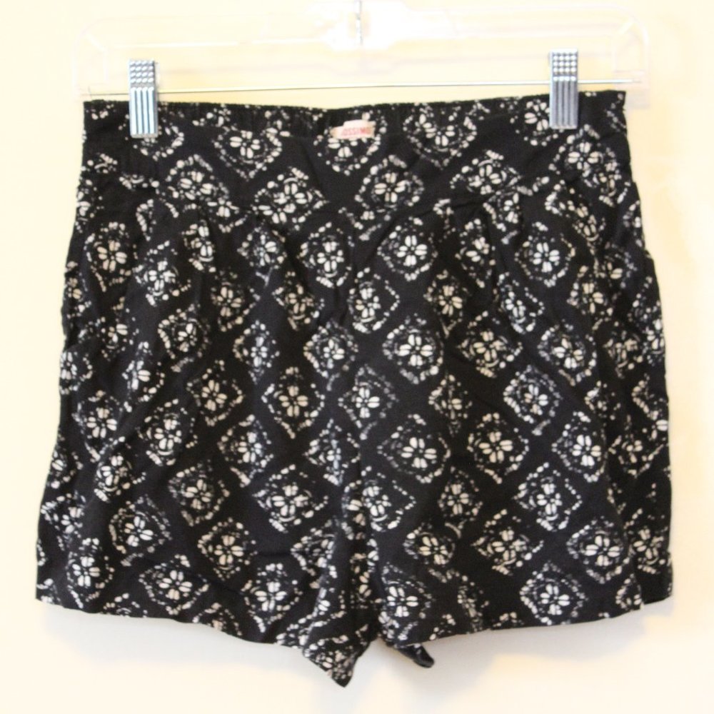 Patterened Shorts